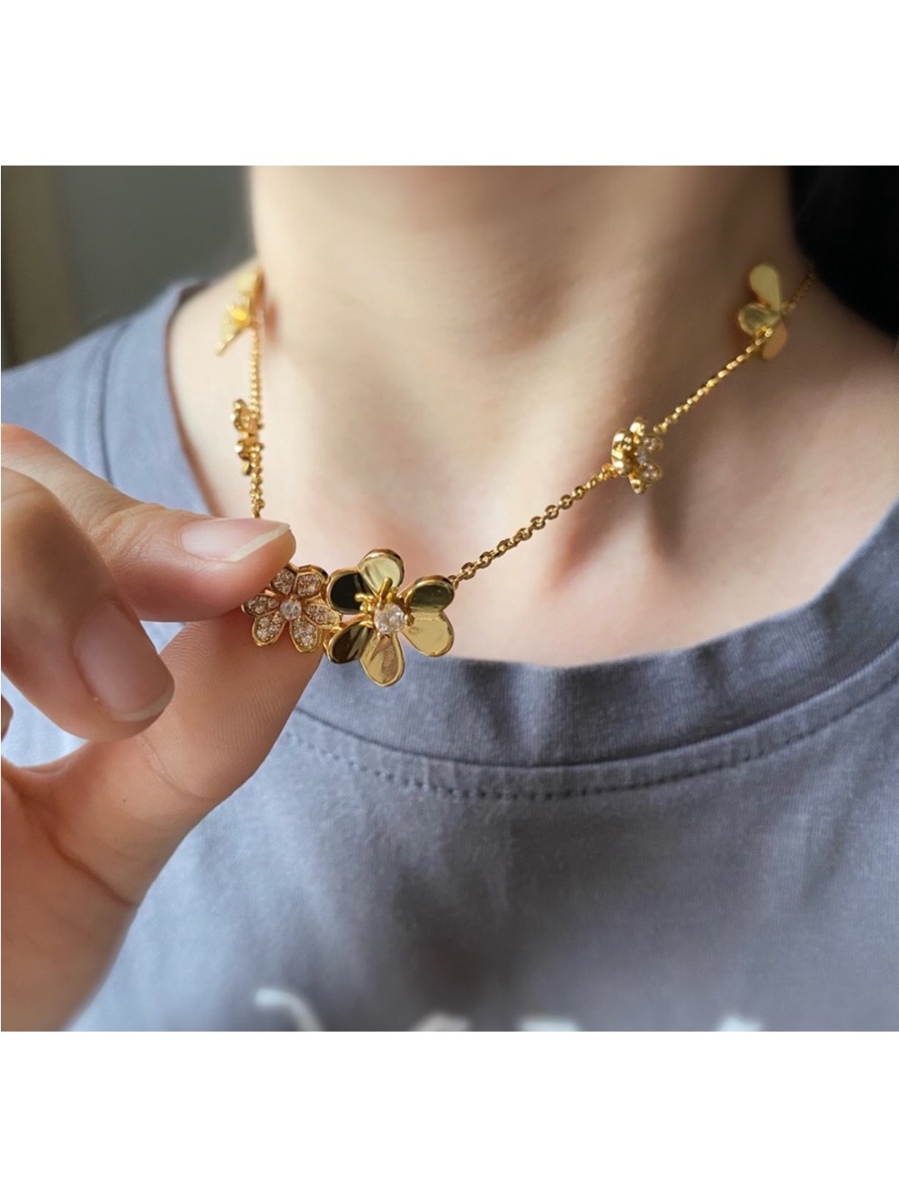 Delicate Gold Floral Necklace - Women Jewelry